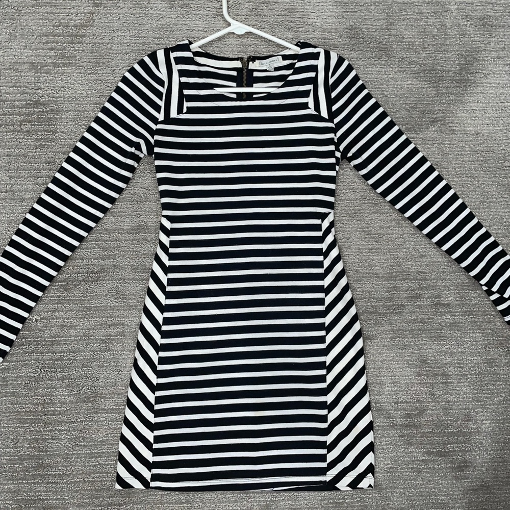 White and black striped long sleeve mini dress
